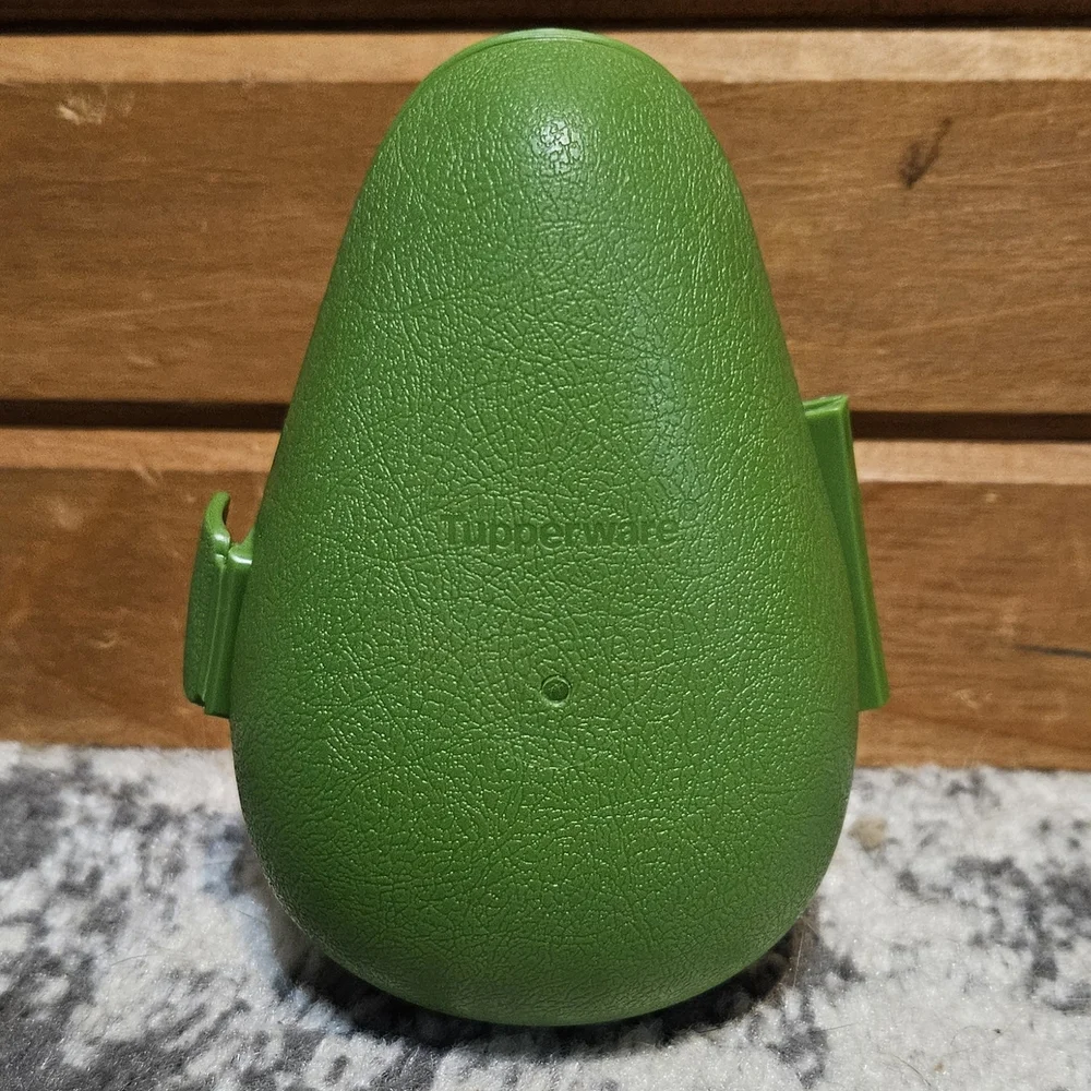 Tupperware‎ Forget Me Not Avocado Keeper Green 6358A-4 Authentic